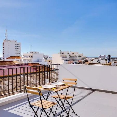 Blife Anya Private Rooms Faro Exterior photo